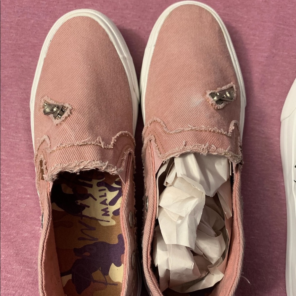 Women’s blowfish shoes